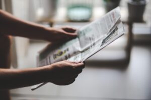 Englisch zu Hause lernen mit Zeitungen